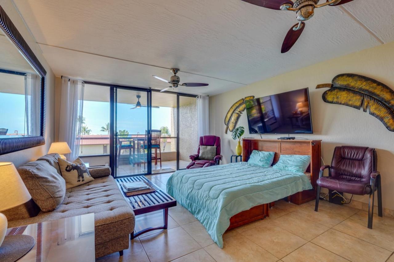 Kona Pacific Top Floor Retreat Ocean View And Pool! ไคลัวโคนา ภายนอก รูปภาพ
